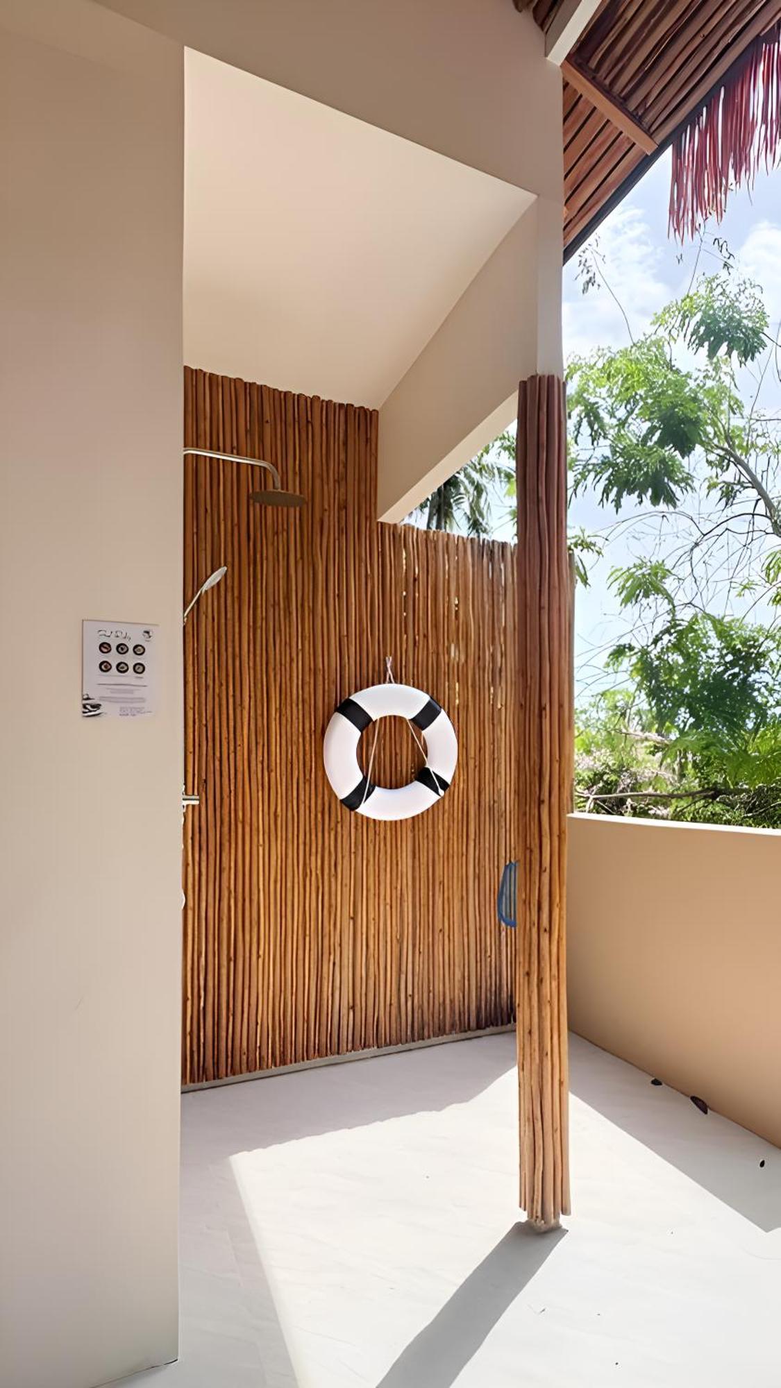 Lucky, 13 Villa Amphoe Koksamui